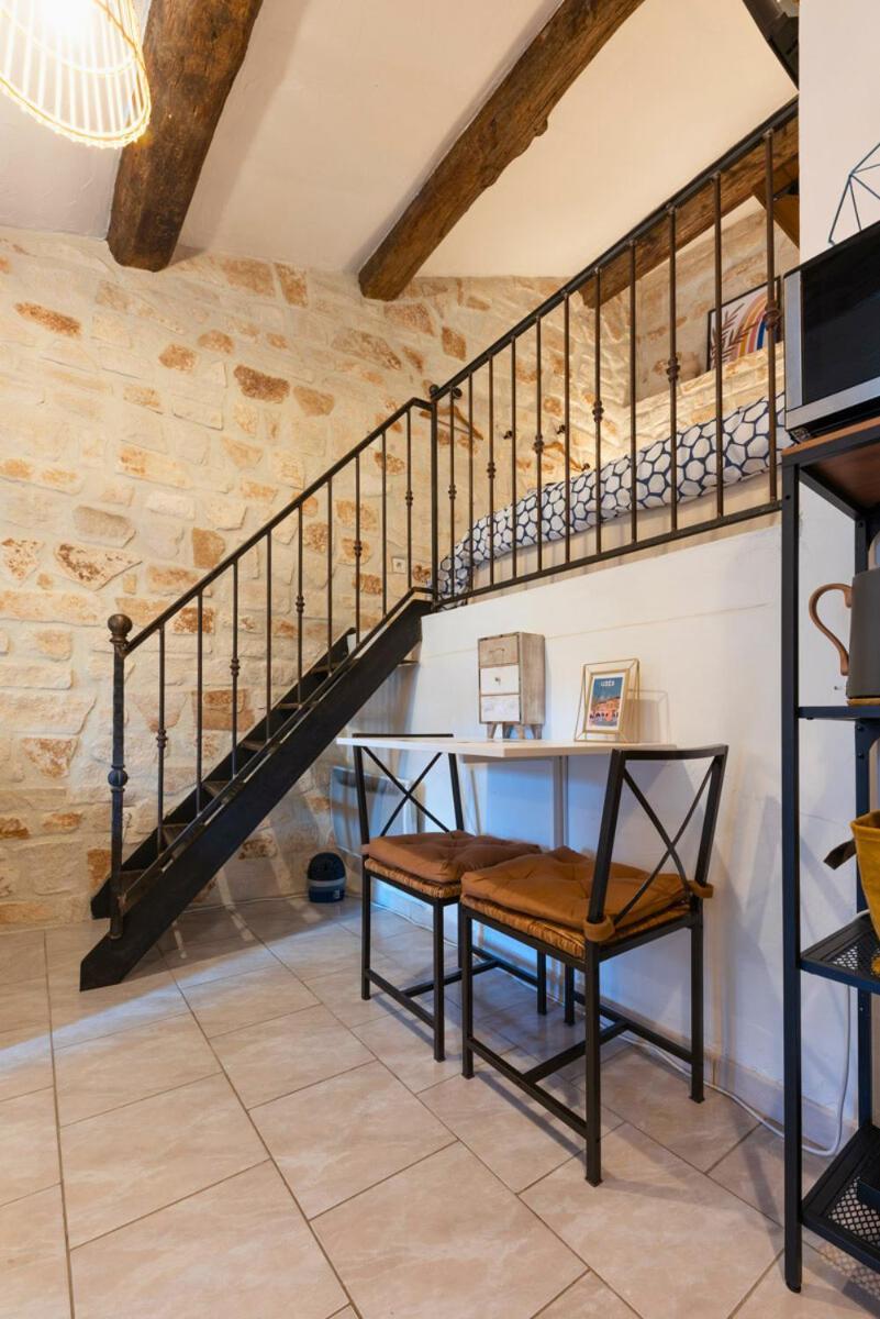 La Casita - Studio Confort Et Design - Emplacement Parfait - Uzes, Pont Du Gard Exterior foto